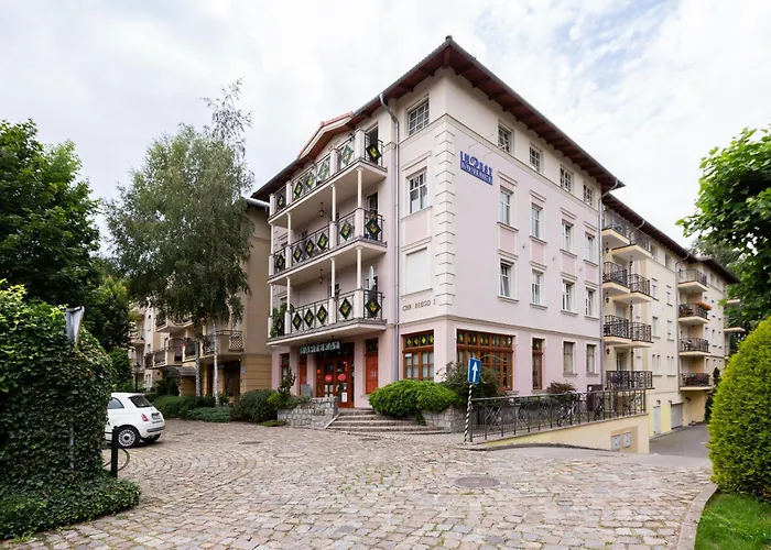 Centre By Bookinghost Apartment *